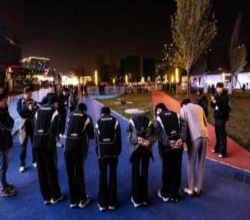 扑克为什么需要耐心（打扑克为何离不开耐心）